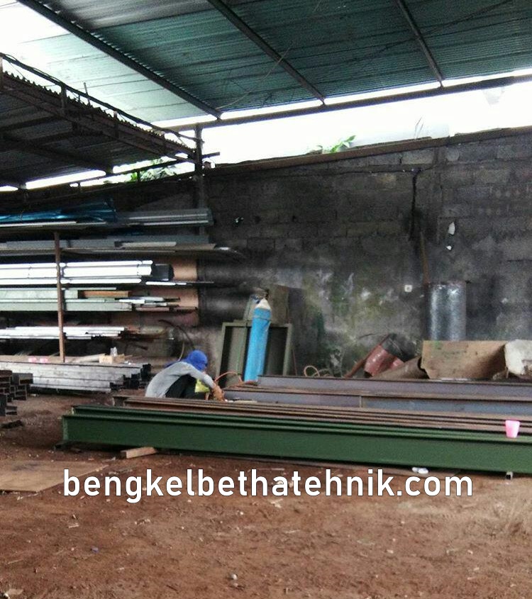 bengkel las dan kosntruksi baja di Bali